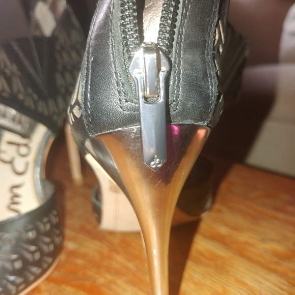 Sam Edelman Heels - Picture 1 of 3